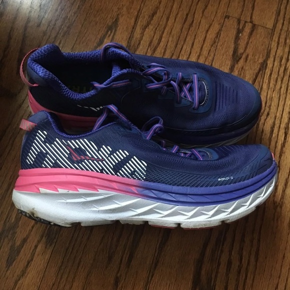 hoka bondi 5 womens size 9.5